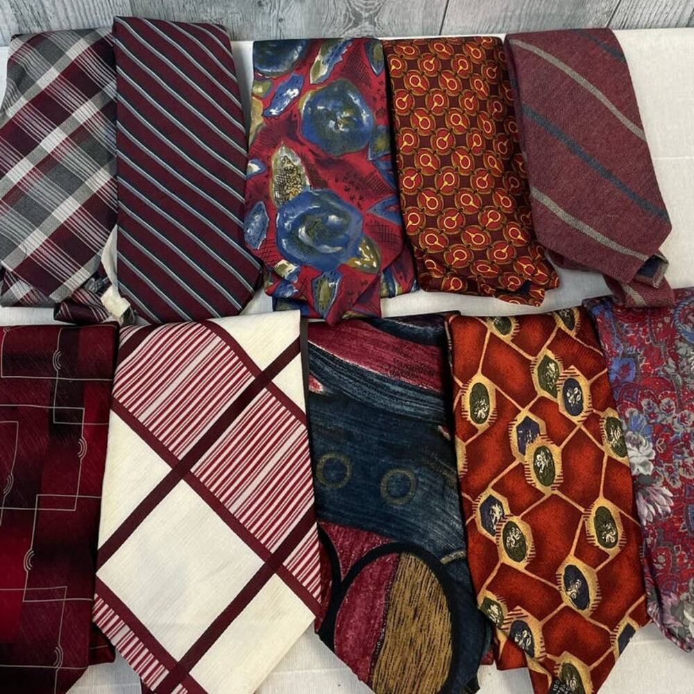 Lot of 10 Red Wine Blue Vintage & Modern Career Silk Polyester Necktie Ties